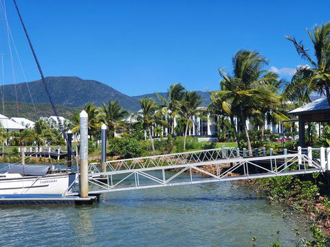 Hinchinbrook Holiday Apartments - Accommodation Cairns 32