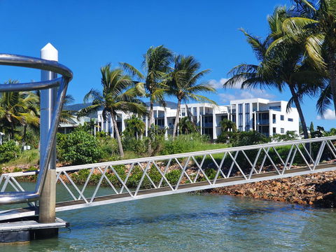 Hinchinbrook Holiday Apartments - Accommodation Cairns 30