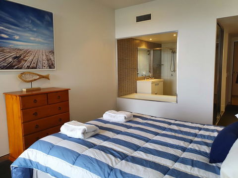 Hinchinbrook Holiday Apartments - Accommodation Cairns 17