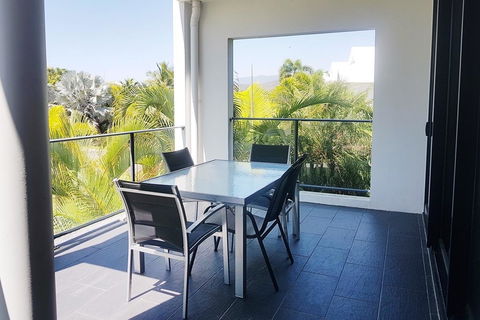 Hinchinbrook Holiday Apartments - Accommodation Cairns 1