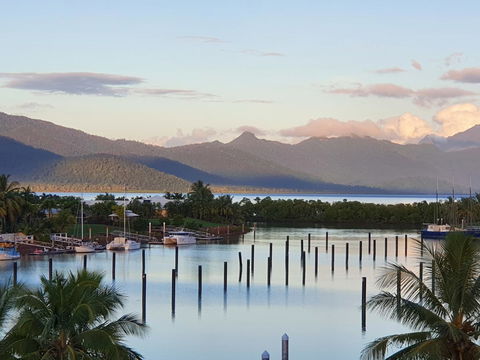 Hinchinbrook Holiday Apartments - Accommodation Cairns 3