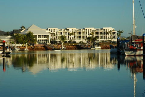 Hinchinbrook Holiday Apartments - Accommodation Cairns 28