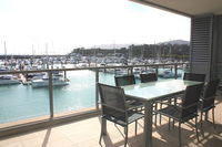 Private Seaview Apartment at Peninsula - Airlie Beach