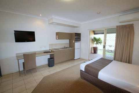 Midlander Motor Inn - Accommodation Cairns 28