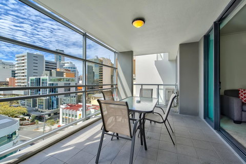 Flynn Brisbane - Accommodation Cairns 12
