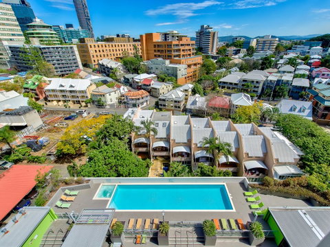 Flynn Brisbane - Accommodation Cairns 32