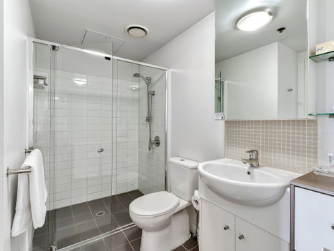 Flynn Brisbane - Accommodation Cairns 36