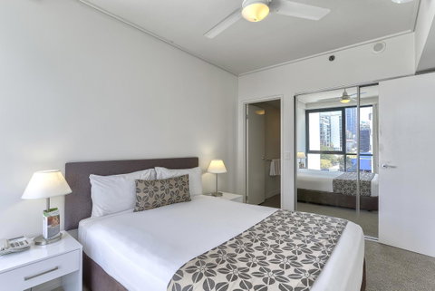 Flynn Brisbane - Accommodation Cairns 25