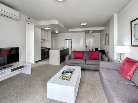 Flynn Brisbane - Accommodation Cairns 33
