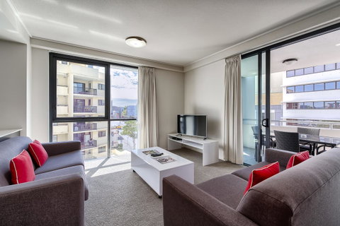 Flynn Brisbane - Accommodation Cairns 8