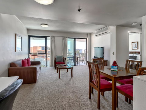 Flynn Brisbane - Accommodation Cairns 31