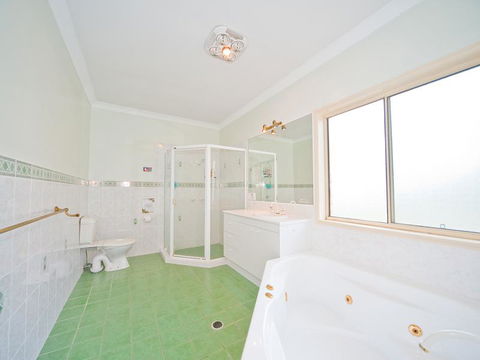 Waterfront At White Patch - Accommodation Cairns 29