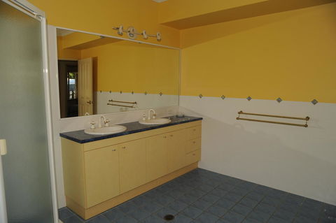 Waterfront At White Patch - Accommodation Cairns 20