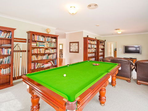 Waterfront At White Patch - Accommodation Cairns 0
