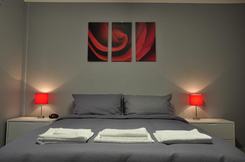 Bribie Island Square - Accommodation Cairns 8