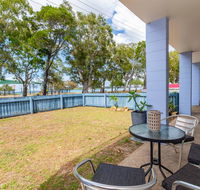 Charm and Comfort in this Ground floor unit with water views Welsby Pde Bongaree - Accommodation Cairns