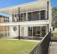 Ground floor air conditioned fabulous waterviews overlooking Pumicestone Passage - Accommodation Cairns