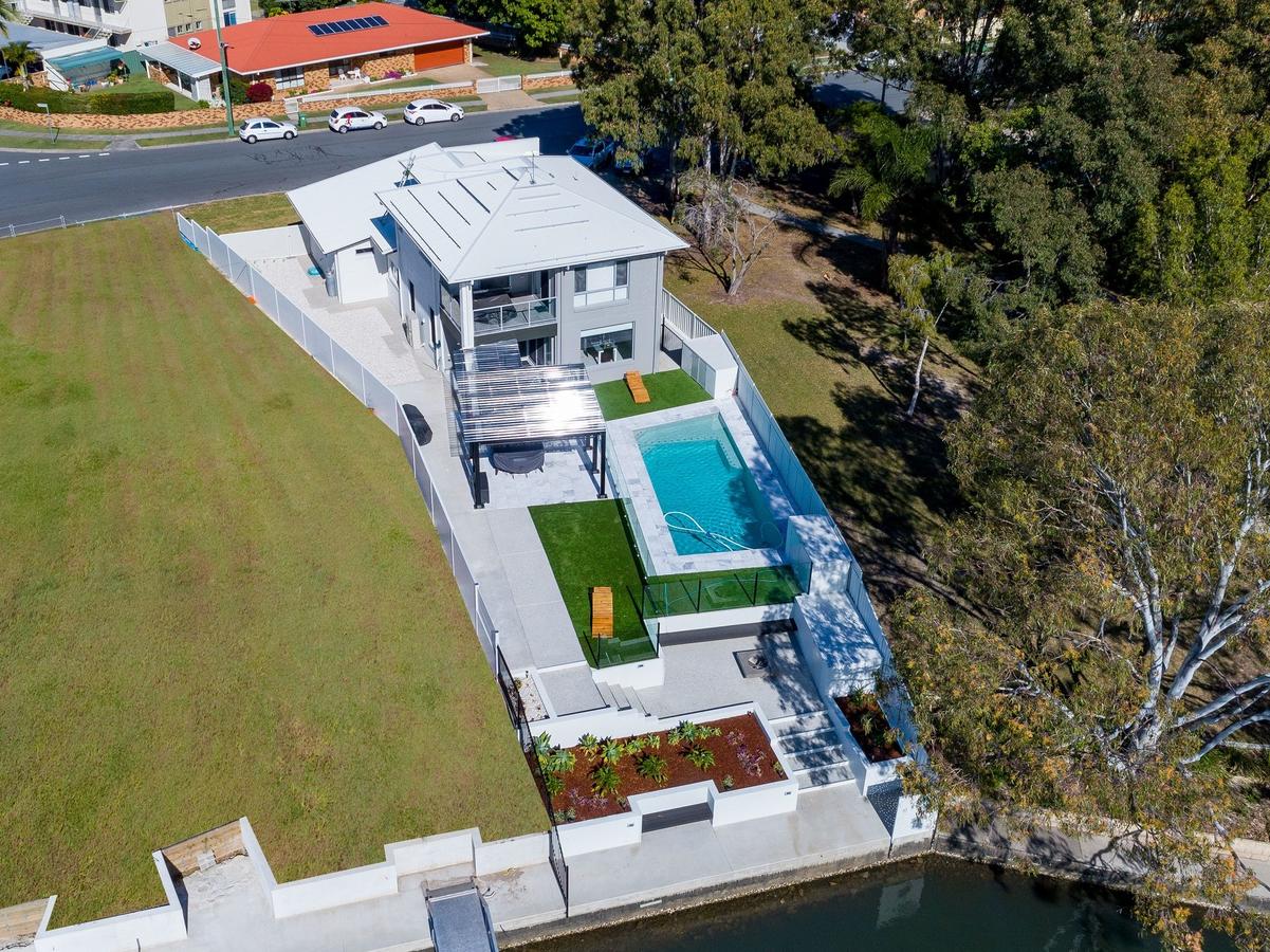 Bongaree QLD Accommodation Cairns