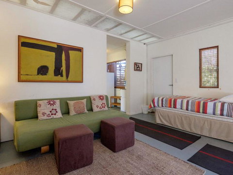 Eddies Place - Accommodation Cairns 7