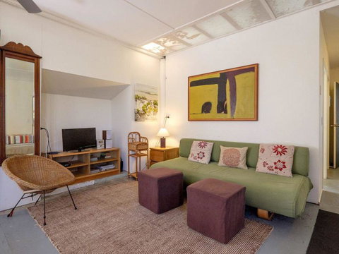 Eddies Place - Accommodation Cairns 14