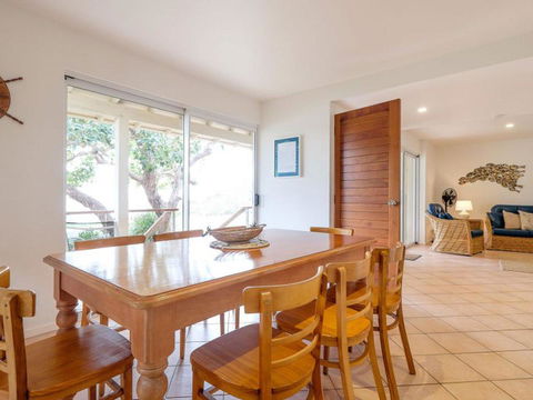 Beachies 3 - Accommodation Cairns 4