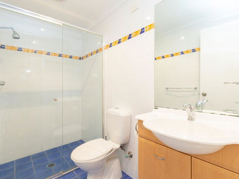 'Dutchies Vista' 1/45 Christmas Bush Ave - Ground Floor Duplex With Stunning Water Views - Accommodation Cairns 3