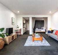 1 Bedroom Apartment in Prahran with Balcony - Accommodation Cairns