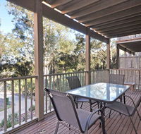 1 bedroom Executive Villa located within Cypress Lakes - Accommodation Cairns