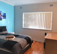 1 Double Quaint Private room near public bus transport - SHAREHOUSE - Accommodation Cairns