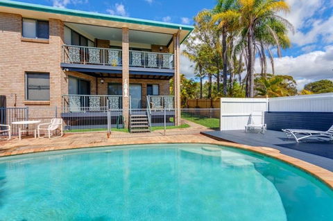 1-33 Tingira Close - Rainbow Beach, Gorgeous Ocean Views, Swimming Pool, Air Conditioning - Accommodation Cairns 0