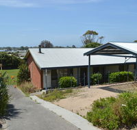 100 on Myer - Accommodation Cairns