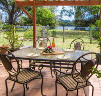 11 Bay Street - waterfront holiday - Accommodation Cairns