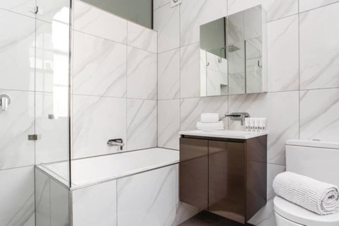 11w Elegance Stylish 3BD Heritage Terrace @TheRocks - Accommodation Cairns 0