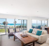 12 Cliff Road - Accommodation Cairns