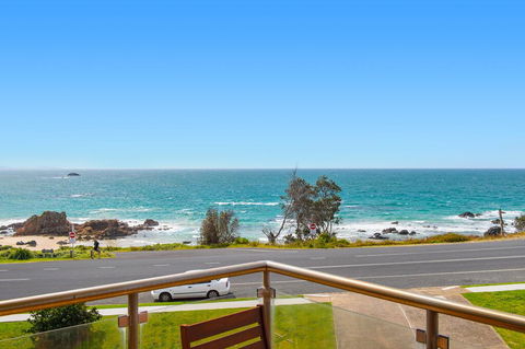 15 Beachpark Apartments - Accommodation Cairns 1