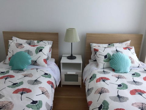 18 Surflen St - Accommodation Cairns 3