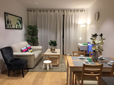 18 Surflen St - Accommodation Cairns 0
