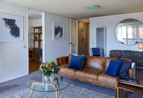 2 Bdrm South Yarra Apt With Balcony And Parking - Accommodation Cairns 0