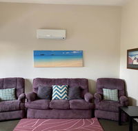 2 Bed Rooms Granny Flat - Complete Privacy - Accommodation Cairns