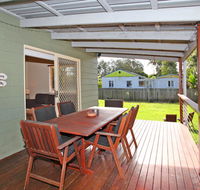 24 Sundew Street Mudjimba - 500 Bond - Pet Friendly Linen Supplied WIFI Air Cond. - Accommodation Cairns