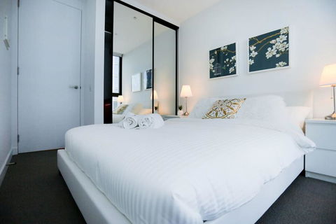 26, Bleu Intense@2Bd2Bth Lv43, Free Tram, MelCentral - Accommodation Cairns 3