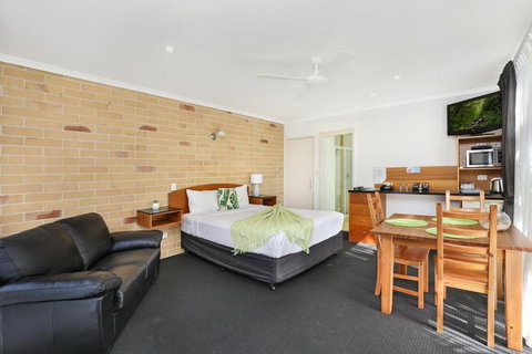 Caboolture Riverlakes Boutique Motel - Accommodation Cairns 2