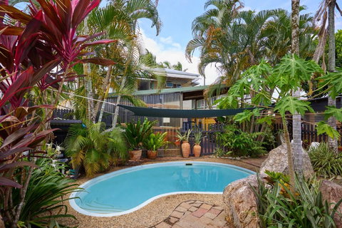 Cairns City Backpackers Hostel - Accommodation Cairns 0