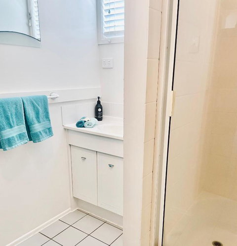 Campwin Beach House - Accommodation Cairns 4