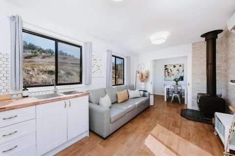 Canguri Boutique - A Memorable Farmstay Near Mudgee - Accommodation Cairns 2