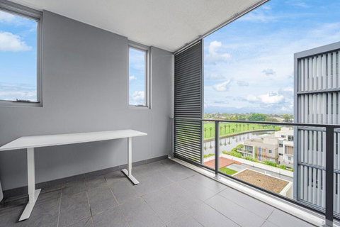 Canterbury Fashion 2Br Steps To Train & Woolworths - Accommodation Cairns 1