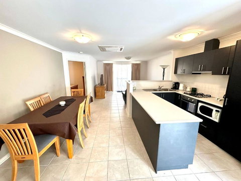 Cape View Forte - Accommodation Cairns 2