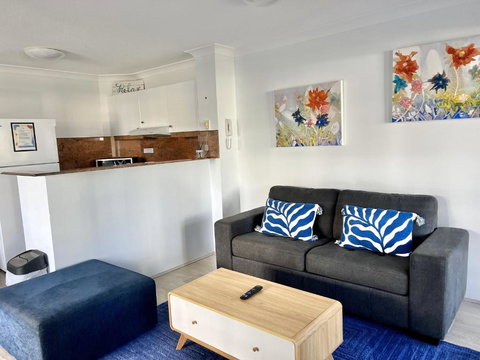 CHA Private Apts Aruba Beach - Accommodation Cairns 4