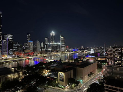 CASSA BCT - River-View Apartments Managed By The Cassa - Accommodation Cairns 2