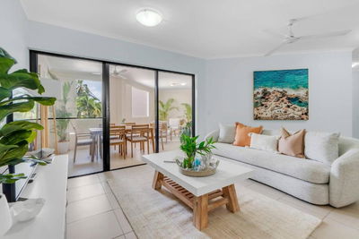 Coral Poolside - Resort Living by Cairns Esplanade